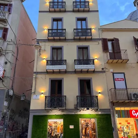 Apartamento Centro Storico Via Manno *