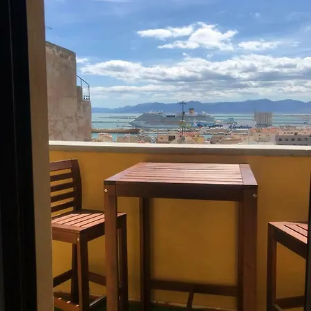 Apartment Centro Storico Via Manno Cagliari